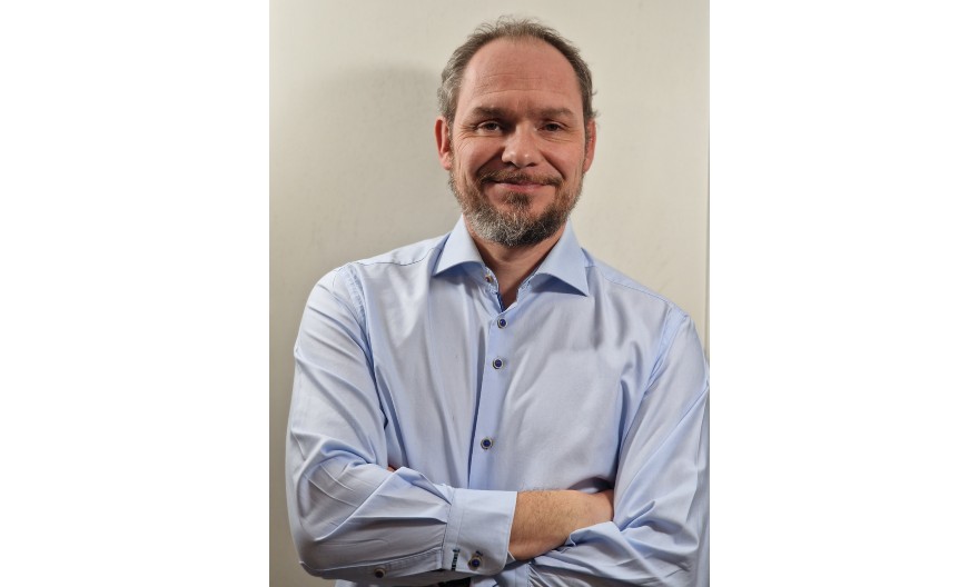Cédric Locqueneux, nouveau rédacteur en chef de la revue Smart Home Électricien+ !