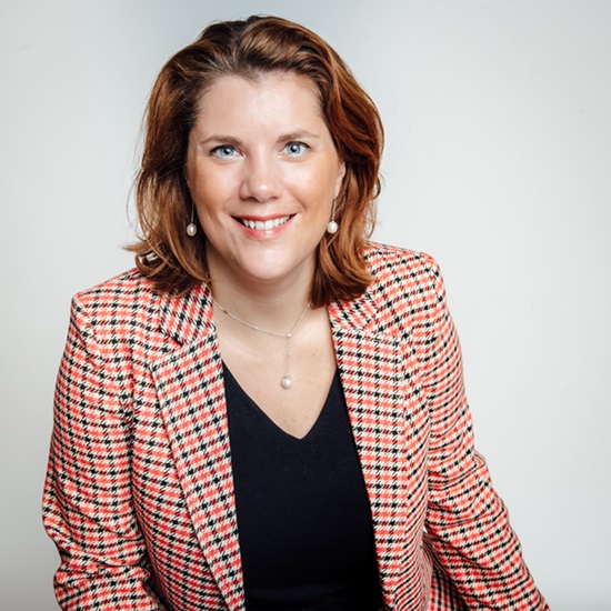 L’électrique et le numérique sont clés pour adapter les logements des seniors et leur permettre d’y vieillir sereinement , par Anne-Sophie Perrissin-Fabert, déléguée générale d’IGNES